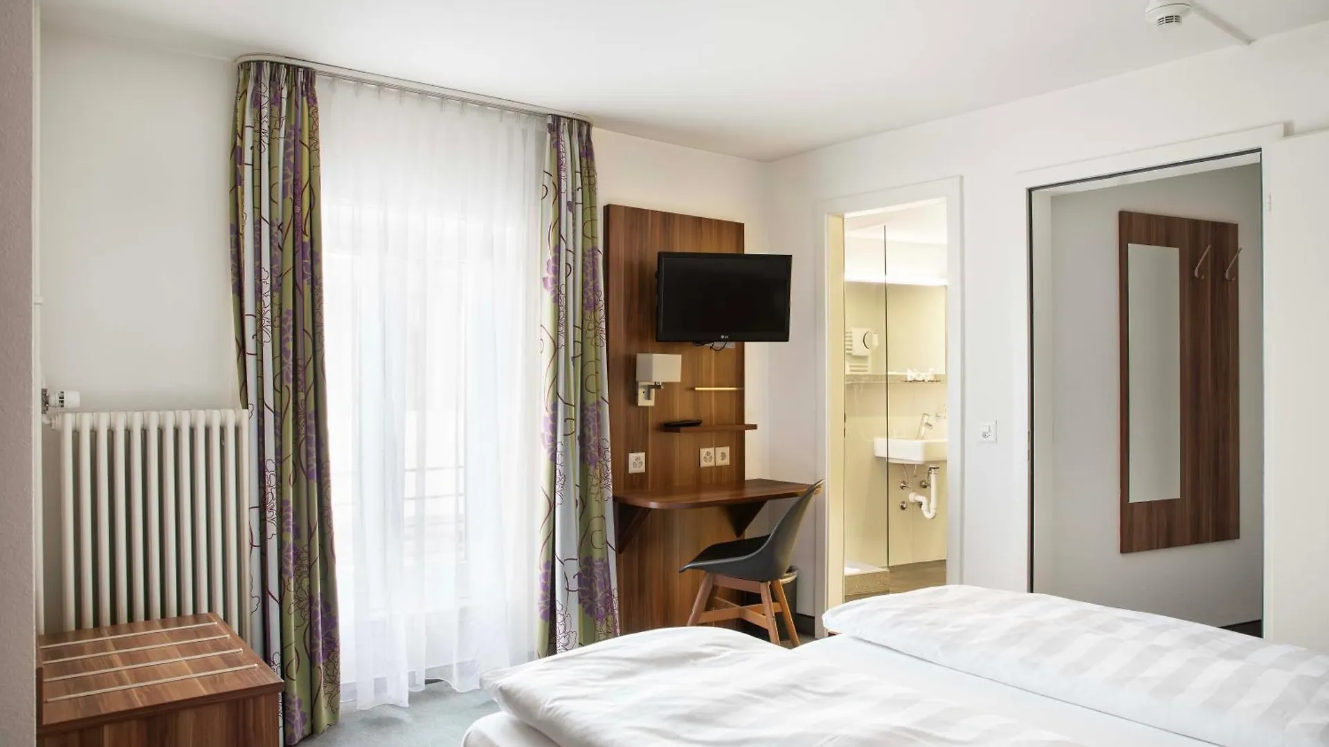 Hotel Resslirytti Basel Switzerland